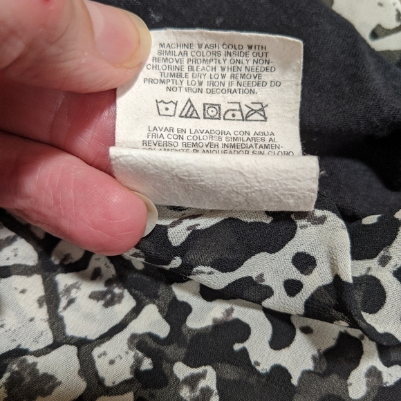 Full Tilt Wild Children World Tour Crop Top Size S - Picture 4 of 5